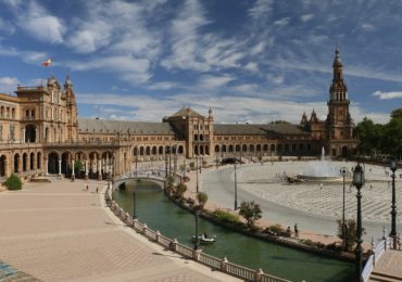 Sightseeing Seville - Plaza de Espana - Suspanish