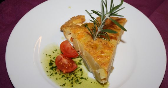 Spanish tortilla recipe to make a delicious tortilla espanola