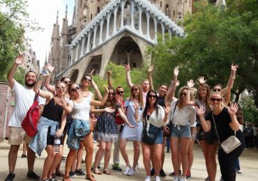 Tour Met Out Walking tours