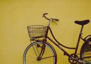 Safely cycle in Valencia